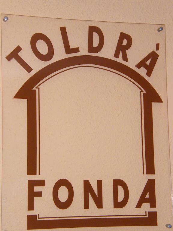 Ulldemolins Fonda Toldra酒店 外观 照片